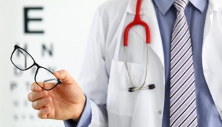 近視度數(shù)越高做手術(shù)越有效？離譜！